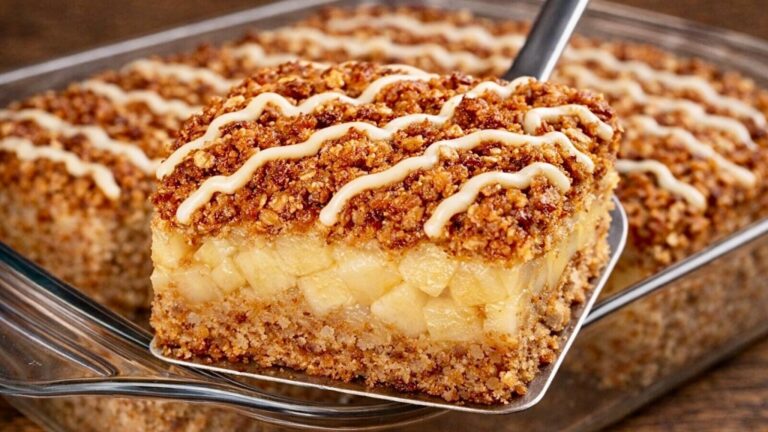 Diese einfache Rezeptidee verwandelt Haferflocken in einen verführerischen Apfelkuchen…