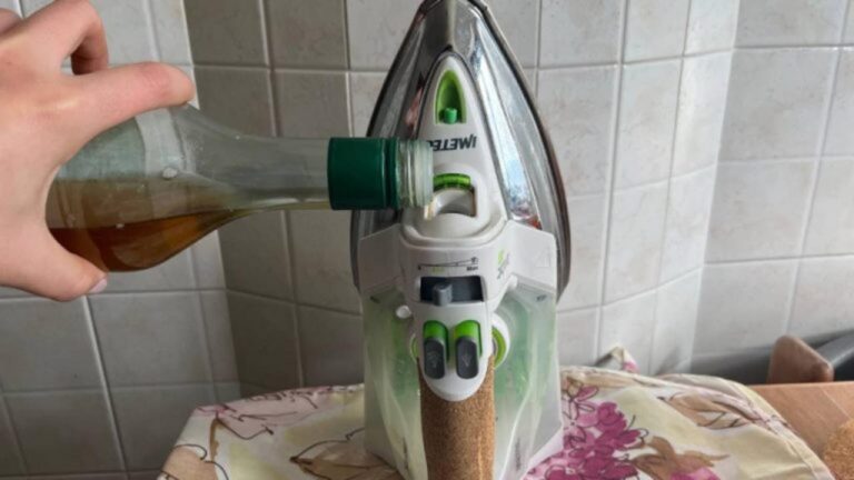 Bügeleisen: Ein Tropfen Essig für perfekte Wäsche!