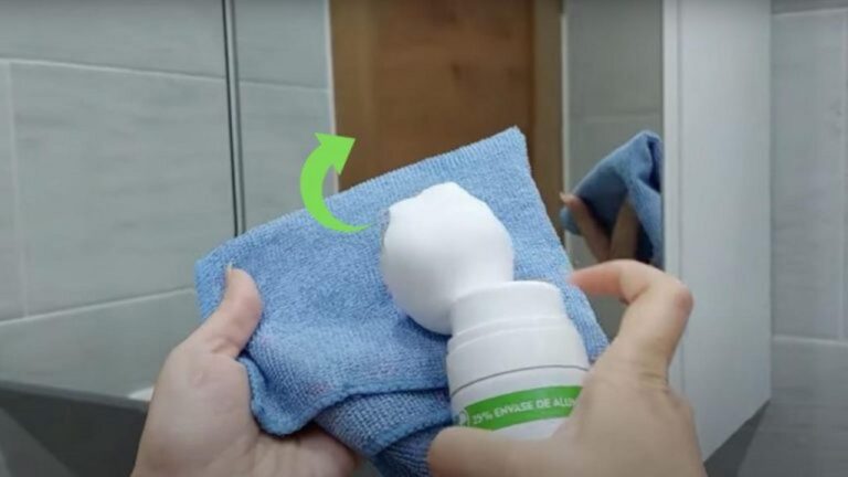 Gläserne Brillen: So reinigst du sie endlich blitzschnell!