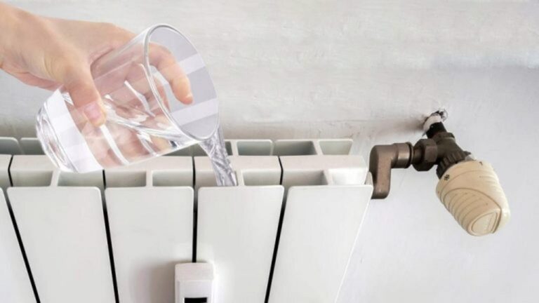Ein Glas Wasser pro Monat auf die Heizung: Sparen leicht gemacht!